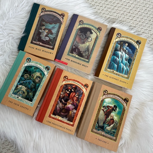 Series of unfortunate events book series bundle / set - Picture 2 of 2